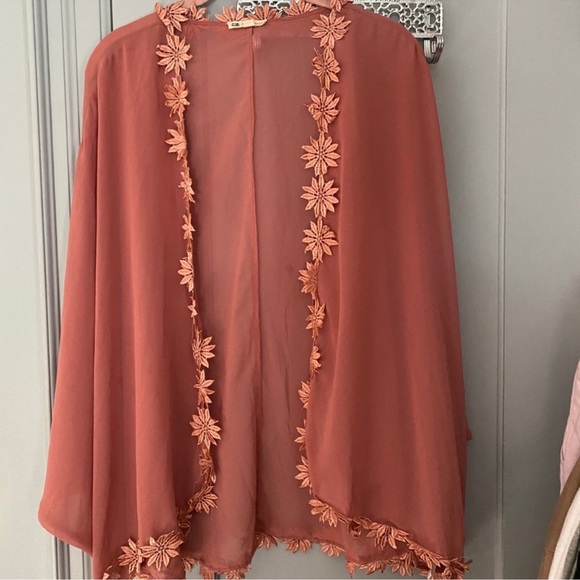 NASTY GAL Women's Flower Trimmed Sheer Kimono Swim Cover-Up│Size Small - Picture 9 of 10